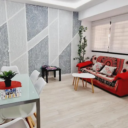Nicole, 2 Bedrooms In Playa De Américas *