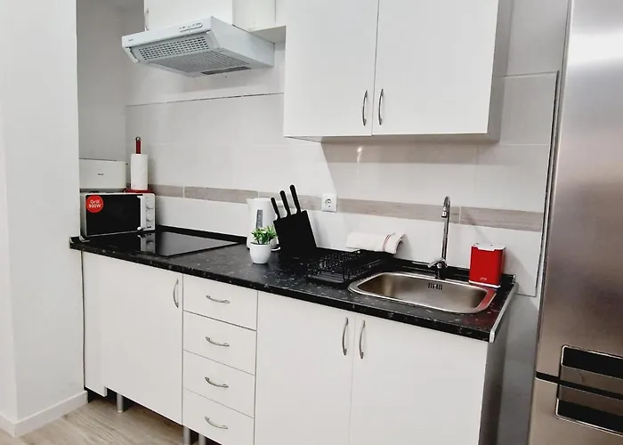 Nicole, 2 Bedrooms In Playa De Americas